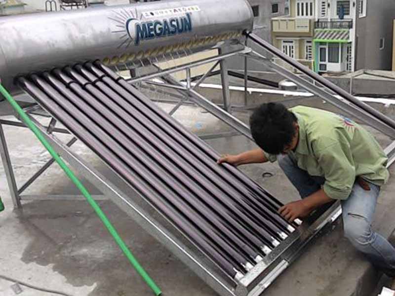 Máy năng lượng mặt trời Megasun G-PPR 160L có lõi bồn làm bằng nhựa PPR