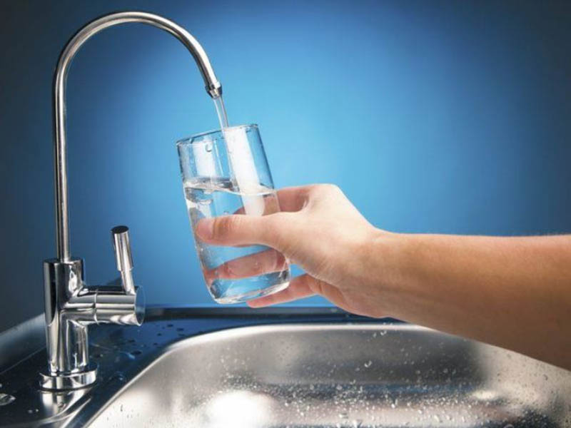 Sử dụng bộ lọc đầu nguồn để cung cấp nước sạch dùng hàng ngày