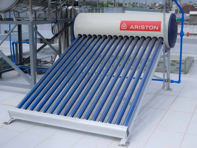 Tìm hiểu máy nước nóng năng lượng mặt trời Ariston dạng ống (Eco Tube)